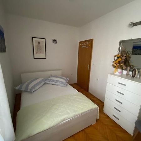Apartman Rose Apartamento Makarska Exterior foto
